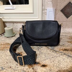 Marc Jacobs Black Gotham City Pebble Leather Crossbody Bag